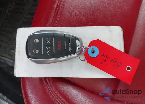 2019 Alfa Romeo Giulia Ti Awd z USA, uszkodzony, nr VIN ZARFANBN2K7612097